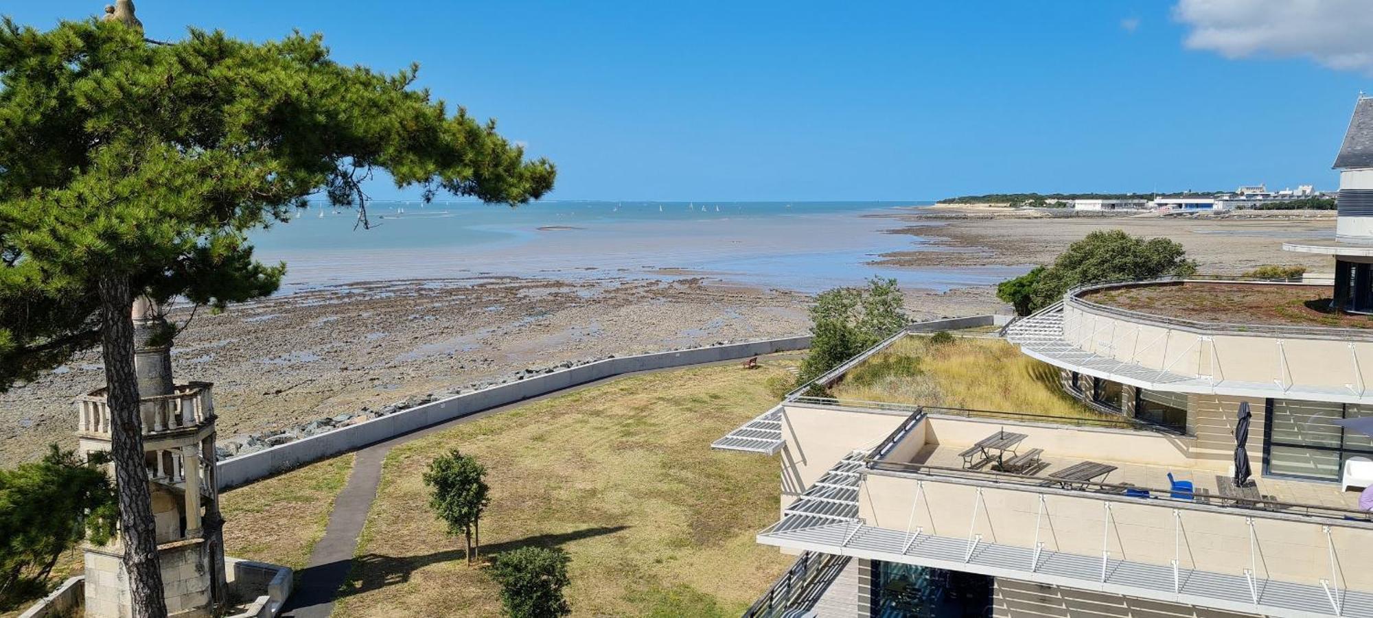 Hotel Les Brises La Rochelle  Ngoại thất bức ảnh