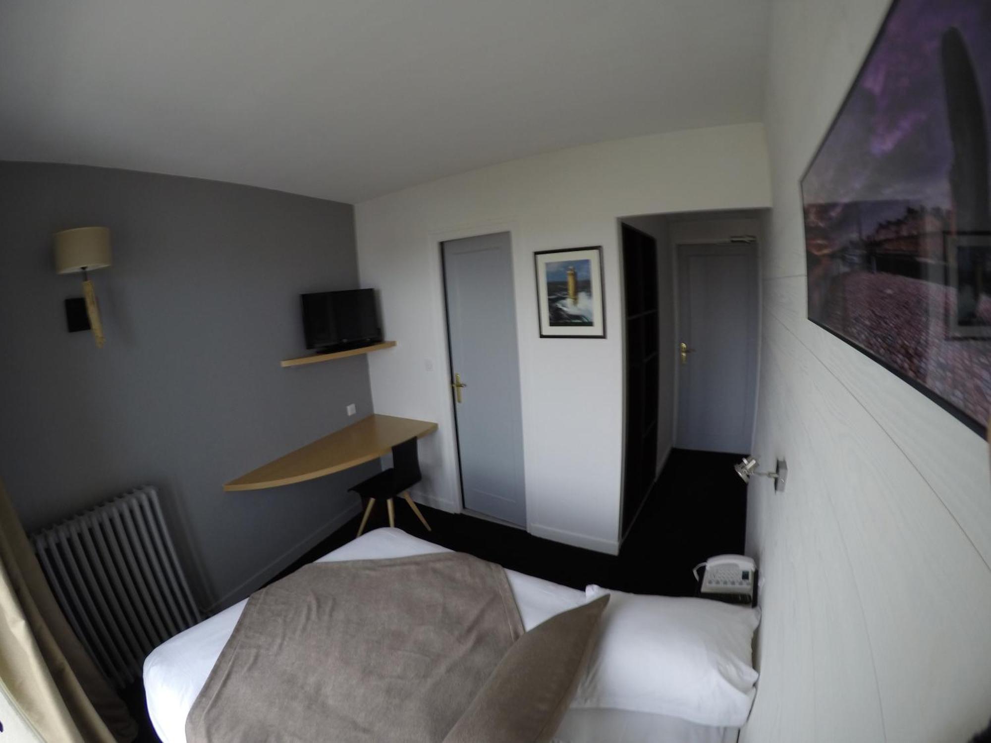Hotel Les Brises La Rochelle  Phòng bức ảnh