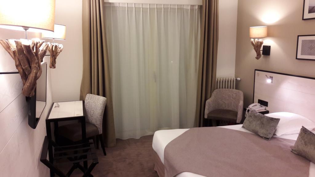 Hotel Les Brises La Rochelle  Ngoại thất bức ảnh